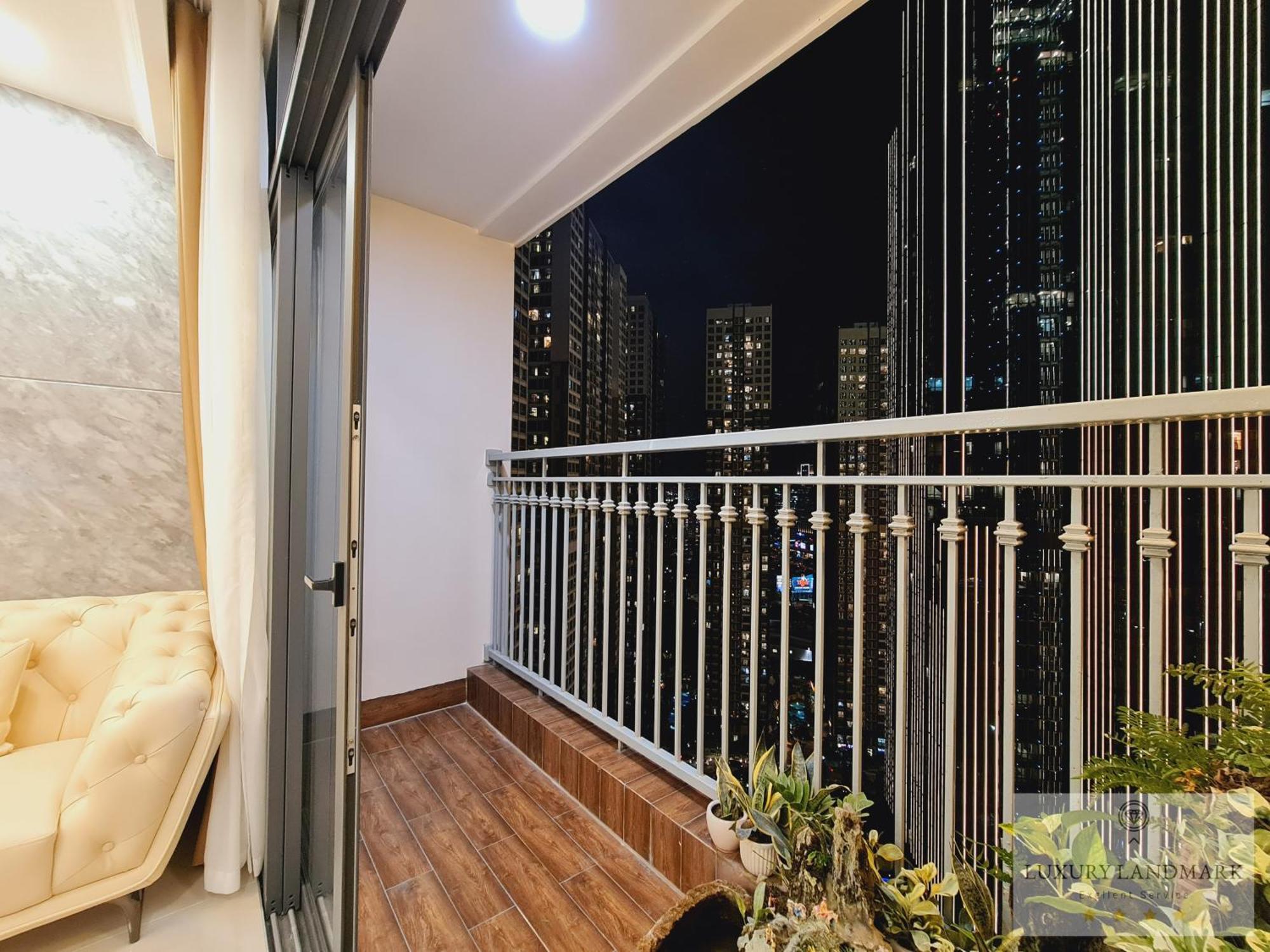 Sky Park - Vinhomes Central Park Khách sạn hẻo lánh