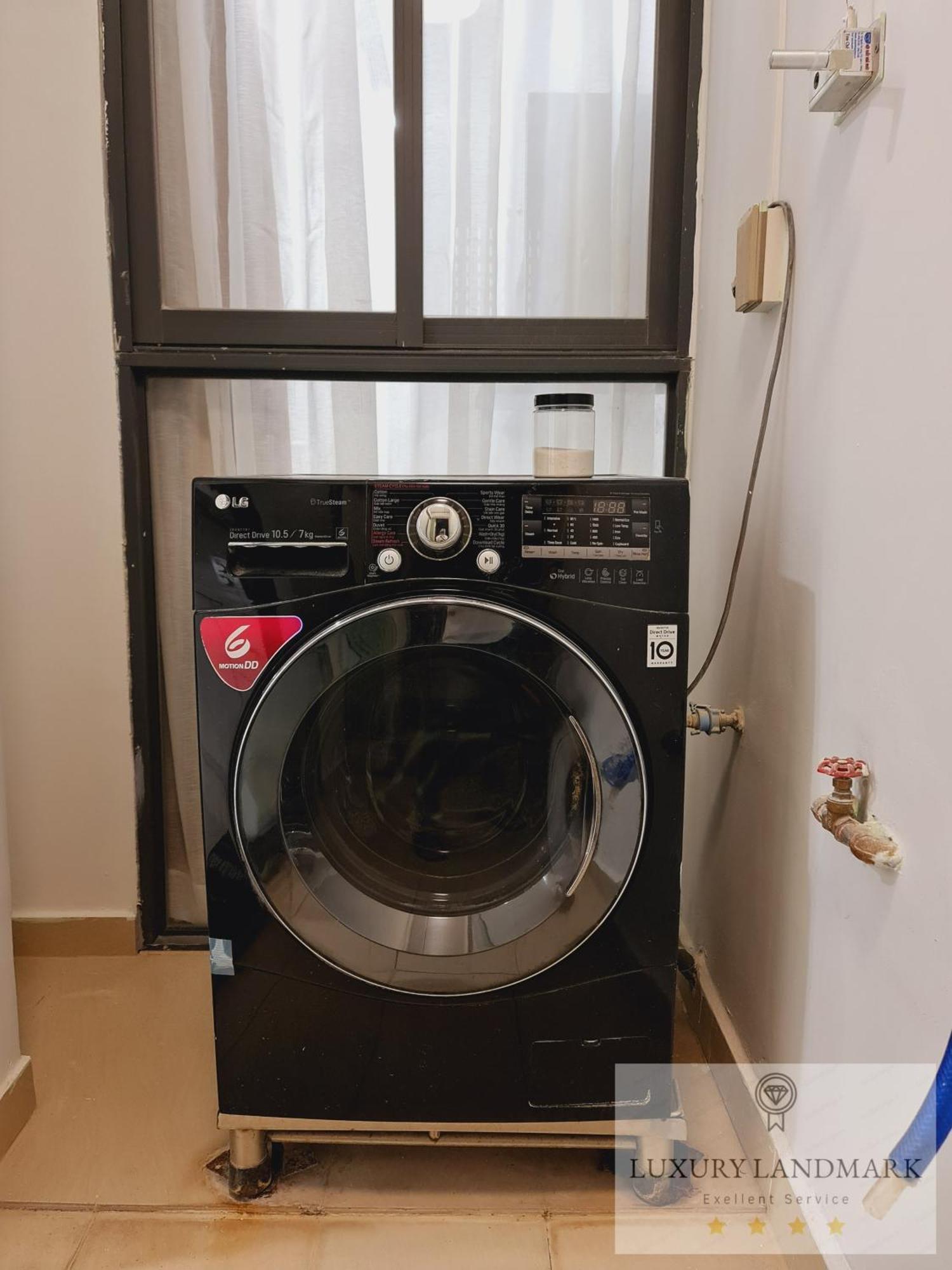 Sky Park - Vinhomes Central Park TP. Hồ Chí Minh