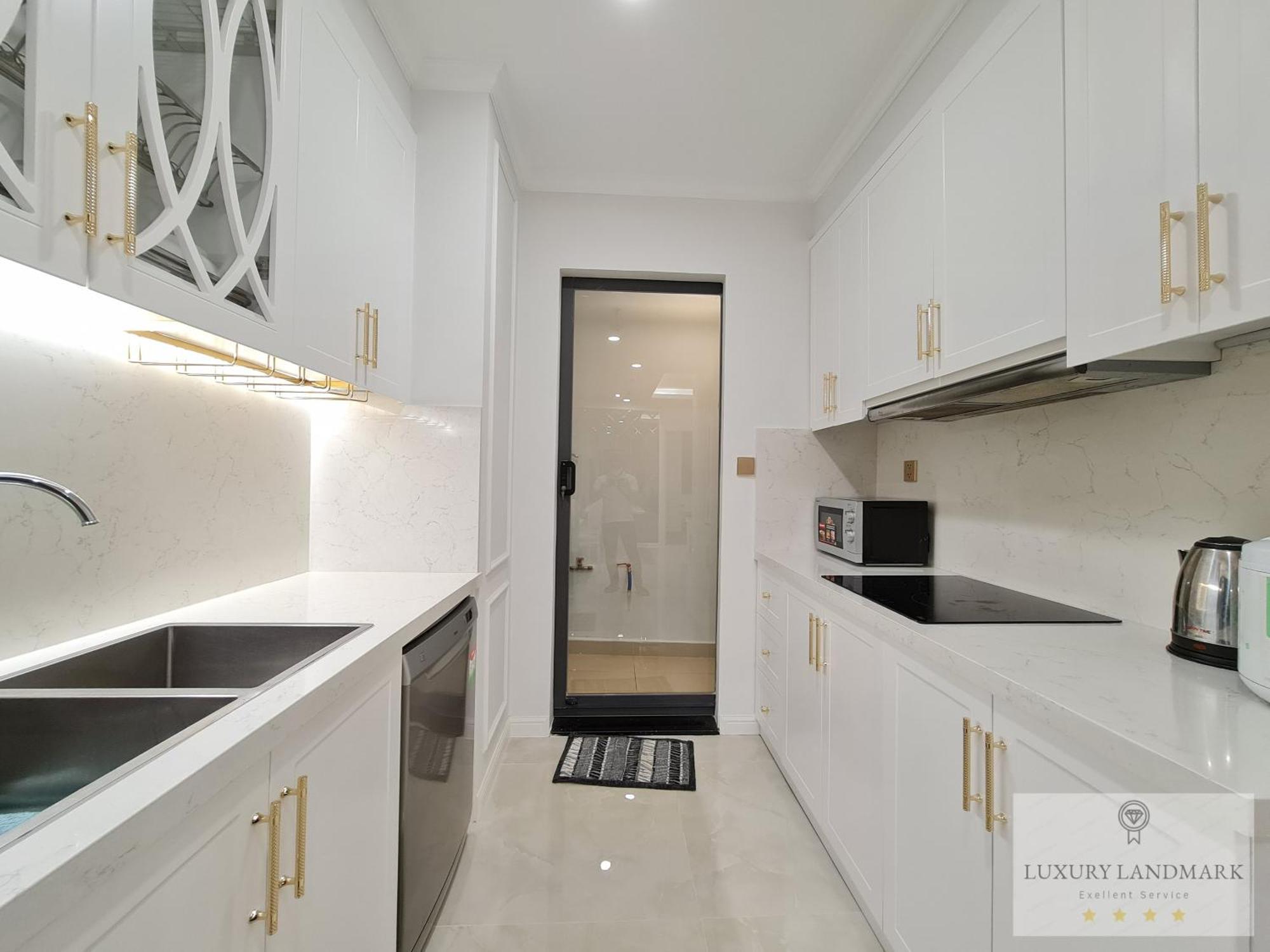 Sky Park - Vinhomes Central Park Khách sạn hẻo lánh