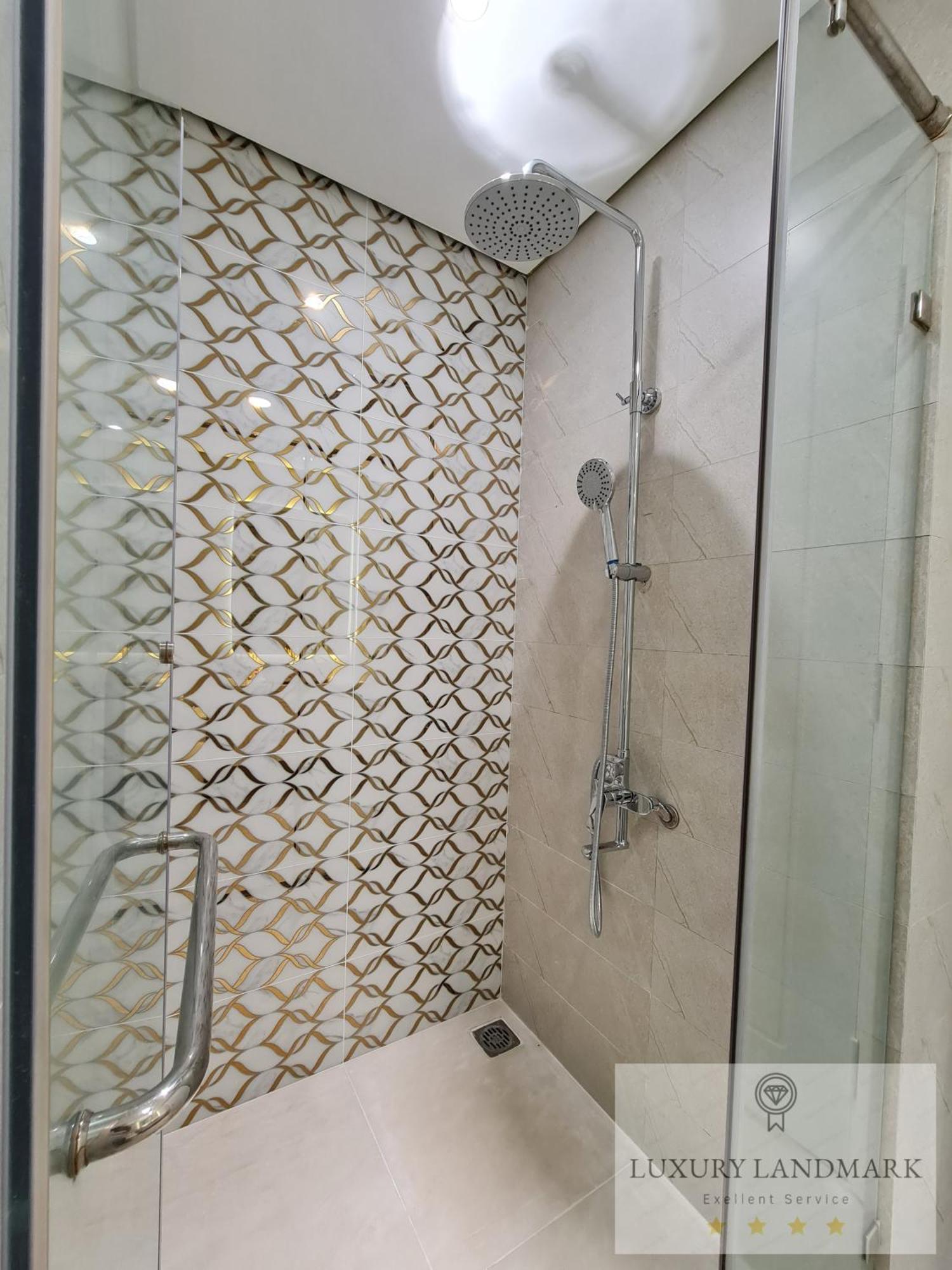 Sky Park - Vinhomes Central Park 4*